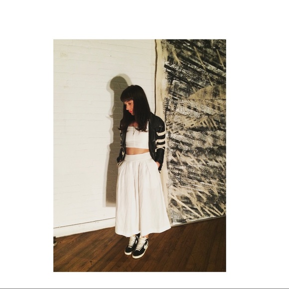 Aritzia Wilfred Linen Crop Top XS and skirt with pockets in  00 - Picture 4 of 5